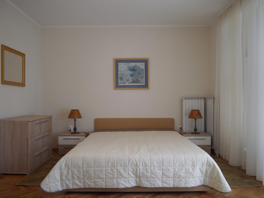 Apartment Romana Opatija Zimmer foto